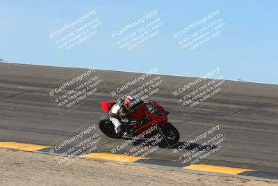 media/Dec-15-2023-Apex Assassins (Fri) [[91f19fb1c7]]/Trackday 2/Session 2 (Bowl)/